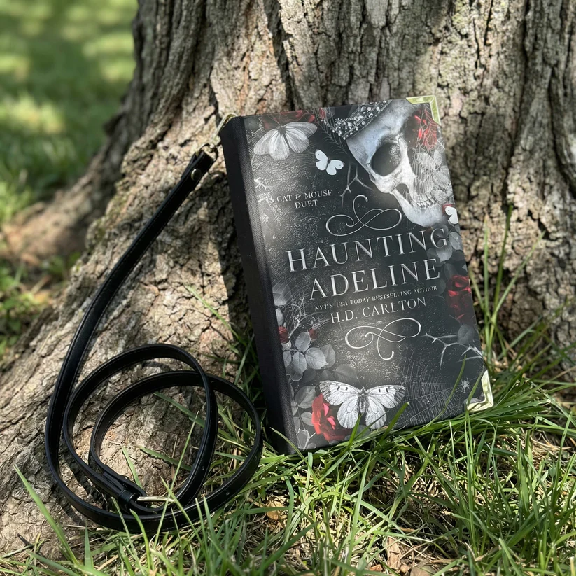 ChapterHaven™ Book Handbags